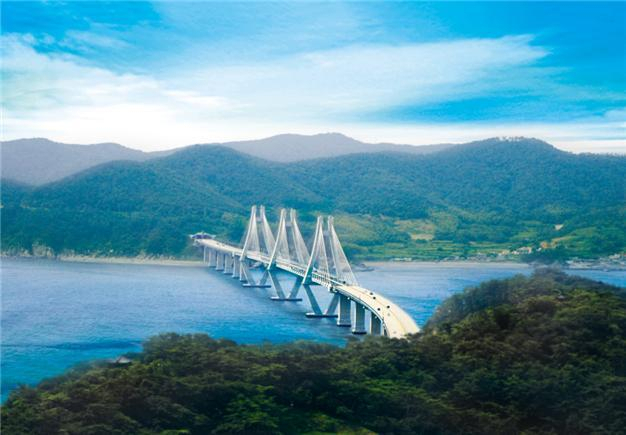 부산과 경남 거제시를 연결하는 거가대로 전경. 경남도 제공