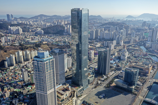 부산 남구 문현동 문현금융단지와 부산국제금융센터(BIFC) 전경. 김종진 기자 kjj1761@