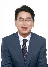 국민의힘 전봉민 부산시당 위원장 직무대행.부산일보DB