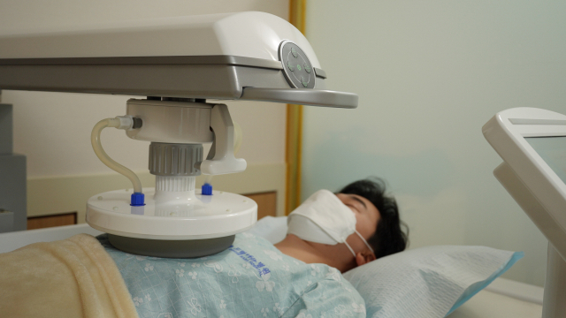 고주파 온열치료 장면. 드림나라병원 제공