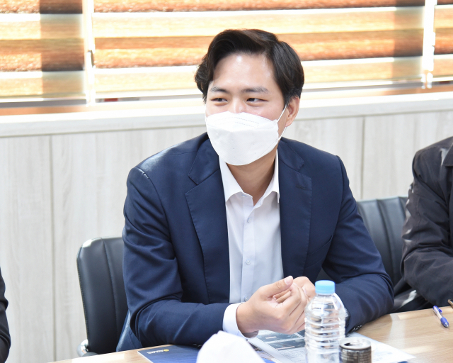 사하구의회 더불어민주당 소속 유영현 의원. 사하구의회 제공