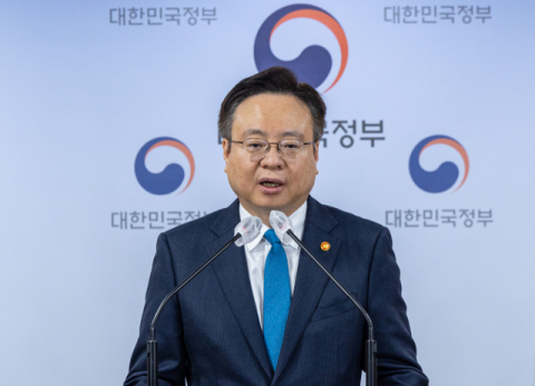 조규홍 보건복지부 장관이 28일 오후 서울 종로구 정부서울청사에서 바이오·헬스 신시장 창출 전략을 발표하고 있다. 연합뉴스