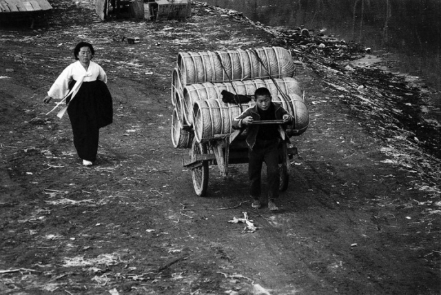 정정회 사진가의 ‘전남 담양, 1970’. 정정회 제공