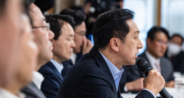 국민의힘 김기현 대표가 19일 오후 서울 총리공관에서 열린 고위당정협의회에서 발언하고 있다. 연합뉴스