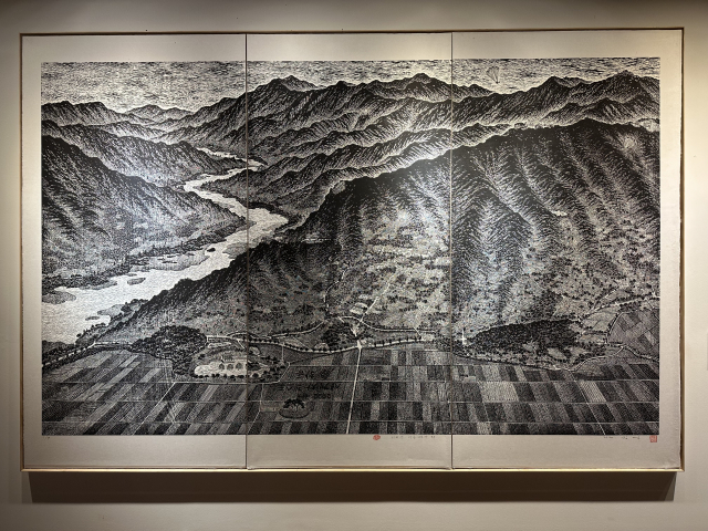 박경리문학관에 걸린 평사리 들판 초대형 그림.