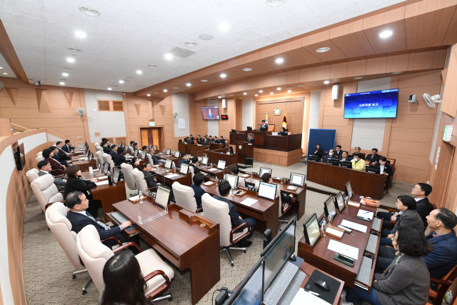 지난 14일 열린 김해시의회 제252회 임시회 제2차본회의 모습. 김해시의회 제공