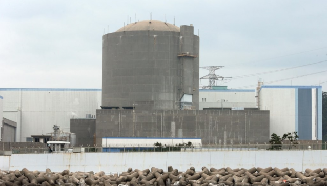 40년간의 운영허가가 만료돼 올해 4월 8일 가동이 중지되는 고리원전 2호기(부산 기장군 소재) 전경. 한수은 이달 중 원자력안전위원회에 고리 2호기 계속운전을 위한 운영 변경 허가를 신청할 예정이다. 부산일보DB