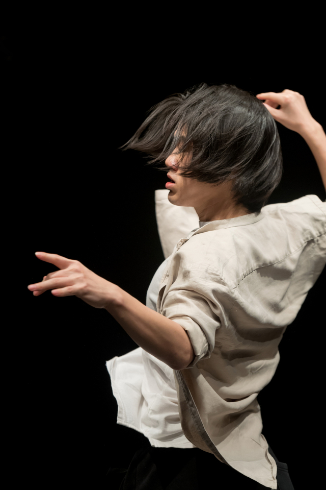 29회 신인춤제전 무대에 오르는 '푸른 춤' 김승환의 ‘말’. 민족미학연구소 제공