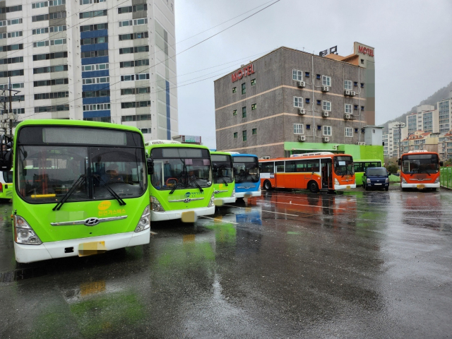 5일 경남 창원시내 차고지에 시내버스가 주차된 모습. 창원시 제공
