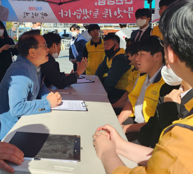 청소년운영위원회 청보리, 민생쉼터 방문