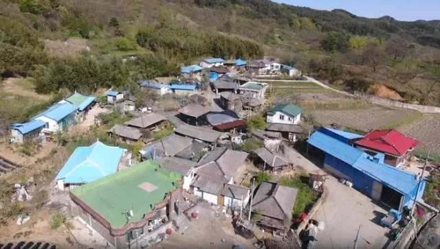 정부가 현재 농촌에 있는 빈집 6만 6000동을 2027년까지 50% 수준인 3만 3000동까지 줄인다는 목표를 세웠다. 농식품부 제공