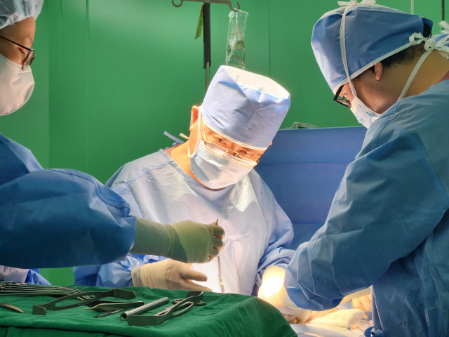 자궁근절 절제술 수술 장면. 해운대부민병원 제공