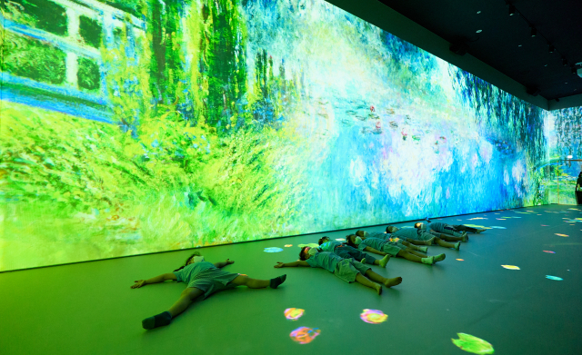 부산시청 들락날락 미디어아트 전시관. 부산시 제공