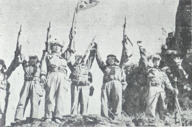 6·25 전쟁 당시 강원도 철원군 백마고지 전투에서 승리한 국군 장병들이 환호하고 있다. 철원군청