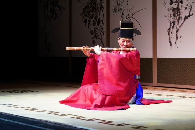 대금 독주 '상령산풀이' 연주 모습. 국립부산국악원 제공