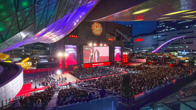 지난해 제27회 부산국제영화제(BIFF) 개막식. 부산일보 DB