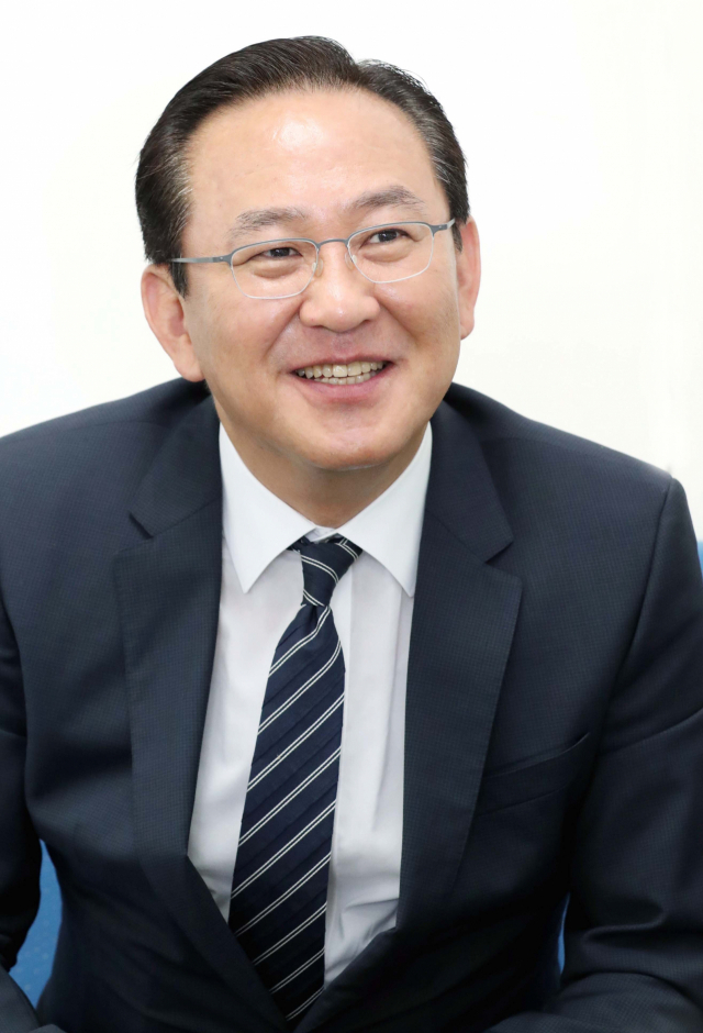 팬스타그룹 김현겸 회장. 팬스타그룹 제공