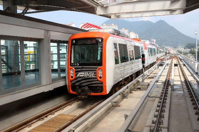 부산김해경전철. 부산일보DB