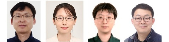 왼쪽부터 박환태·신정은·조영래 동아대 교수, 장덕진 경북대 교수
