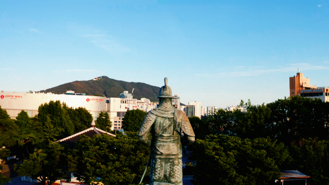 임진년의 마지막 무대. 그 중심은 바로 부산항이다.