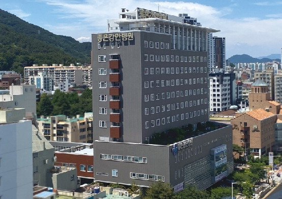 폐렴 적정성 평가 1등급을 받은 좋은강안병원. 각 병원 제공