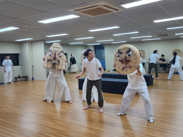 음악극 ‘줄 없는 나무인형’ 연습 장면 극단 누리에 제공