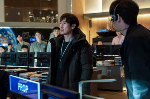 영화 ‘더 문’ 스틸 컷. CJ ENM 제공