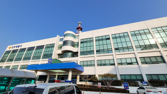 진주경찰서 확인 결과 범인은 인근 공사현장의 인부로 밝혀졌다. 김현우 기자