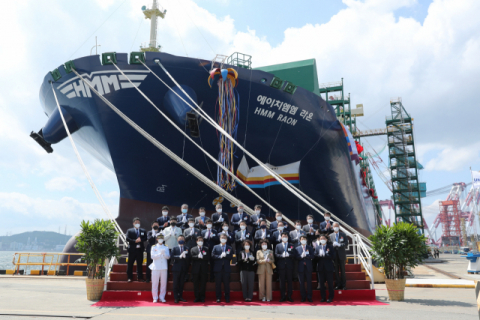 2021년 5월 27일 현대중공업 울산조선소에서 개최된 신조 선박 'HMM라온호' 명명식. HMM 제공