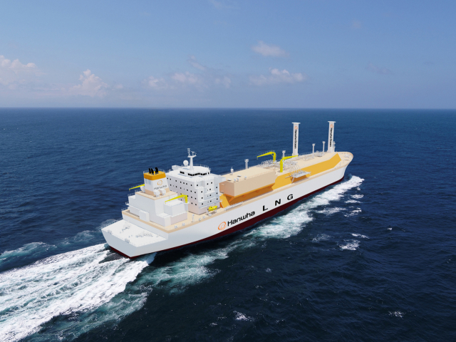 로터세일, 탄소포집창 등 차세대 친환경 기술이 대거 적용된 한화오션의 그린십 사양 LNG 운반선 조감도. 한화오션 제공