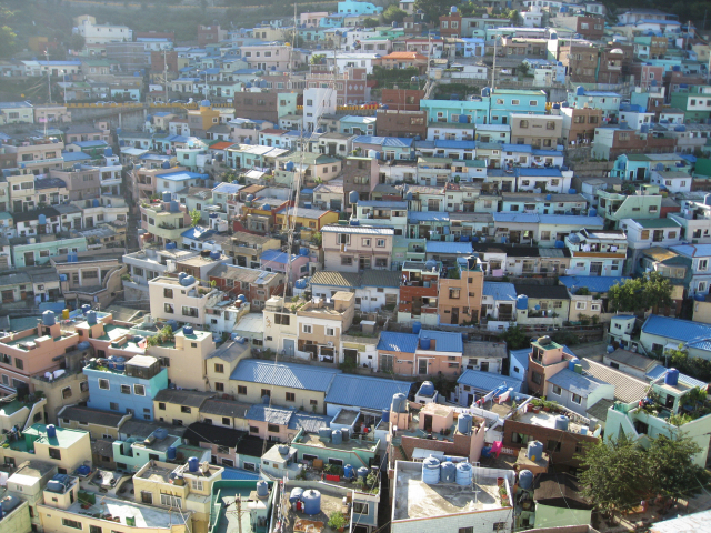 수많은 역사, 사연, 얘기가 깃든 부산의 산복도로. 비온후 제공