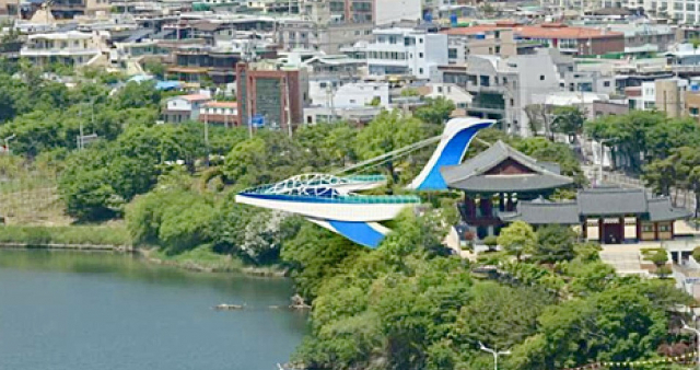 울산시가 61억 원을 들여 조성하는 ‘태화루 스카이워크’를 두고 논란이 일고 있다. 태화루 스카이워크 조감도. 울산시민연대 제공