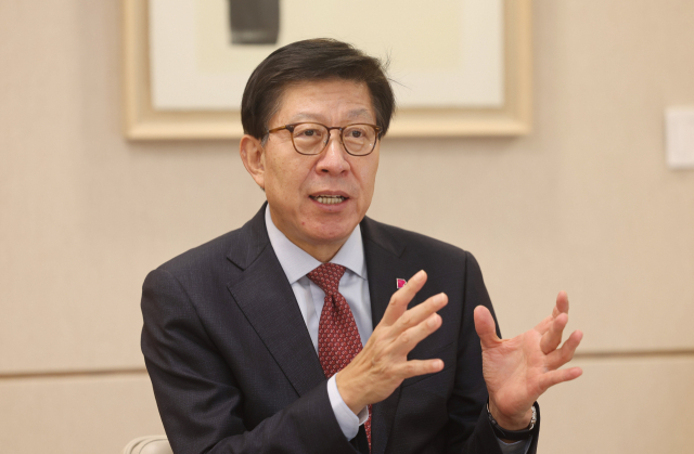 2030세계박람회 부산 유치에 앞장서 온 박형준 부산시장은 “11월 28일 파리에서 부산이라는 이름이 연호되기를 간절히 기대한다”고 밝혔다. 이재찬 기자 chan@