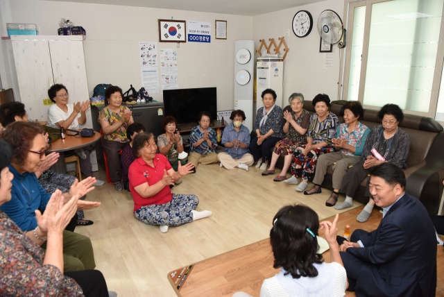 남구청, 믿음경로당 방문