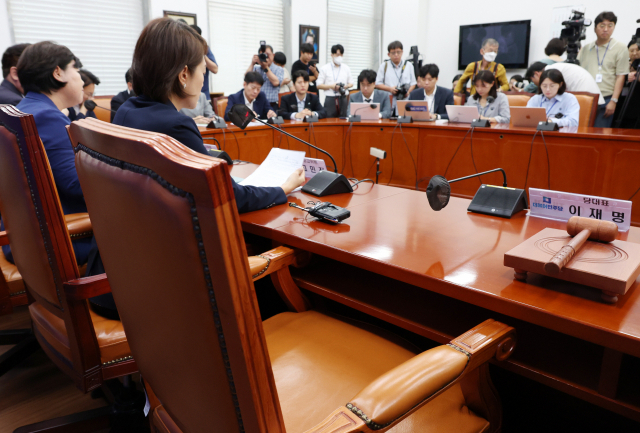 더불어민주당 이재명 대표가 단식을 이어가고 있는 가운데 13일 국회에서 최고위원회의가 열리고 있다. 연합뉴스