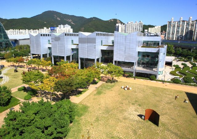 부산시립미술관 전경.