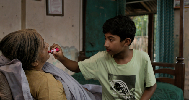 제28회 부산국제영화제(BIFF) ‘뉴 커런츠’ 부문에 초청된 ‘스트레인저’ 스틸 컷. BIFF 제공