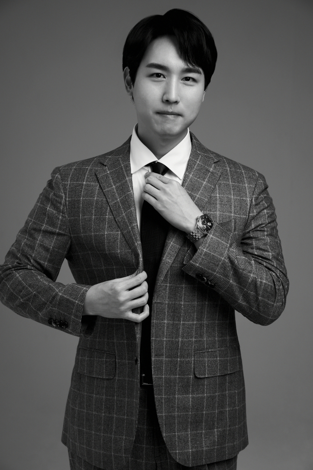 전시해설사 정우철. (재)부산문화회관 제공