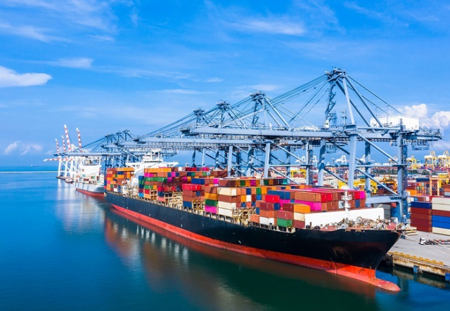 4월 1일부터 20일까지 우리나라 수출이 전년동기보다 5.2% 감소했다. 특히 미국으로의 수출금액은 14.3% 줄었다. 부산일보 DB