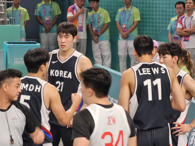 2022 항저우 아시안게임에 출전한 한국 3대3 농구 남자 대표팀은 29일 투르크메니스탄을 상대로 조별예선 B조 마지막 경기를 펼친다. 후저우=김한수 기자 hangang@