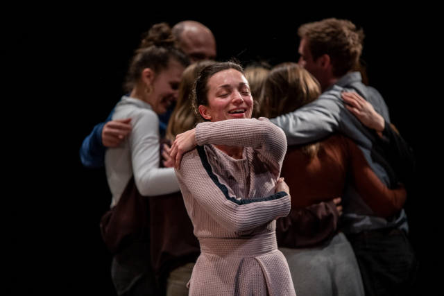 제14회 부산국제춤마켓 ‘BIDAM 커뮤니티’에서 선보일 예르카 로즈닉 노박의 '함께 홀로' 한 장면. 부산국제춤마켓 제공