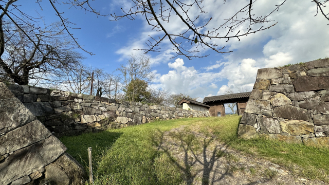 사천해전의 승리와 선진리왜성 전투의 패배를 함께 전하는 경남 사천시 선진리성.
