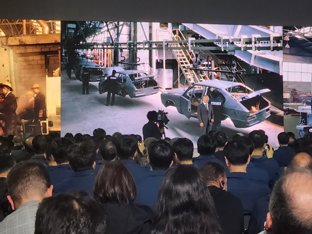 현대차그룹 정의선 회장이 울산 전기차 전용 공장 기공식에 참석해 축사를 하고 있다.현대차 제공