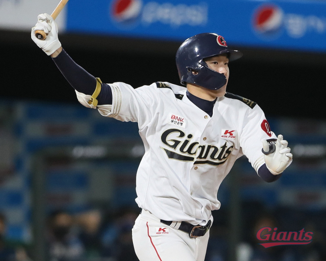 롯데 자이언츠 내야수 나승엽은 다음 달 3일 개막하는 제30회 아시아 야구선수권대회에 국가대표로 출전한다. 롯데 자이언츠 제공