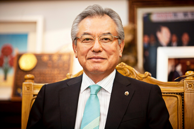 세운철강 신정택 회장