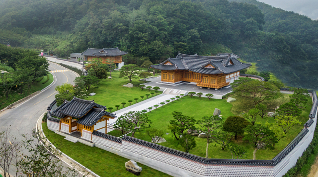 경남 양산시 매곡동 한국궁중꽃박물관 전경. 한국궁중꽃박물관 제공