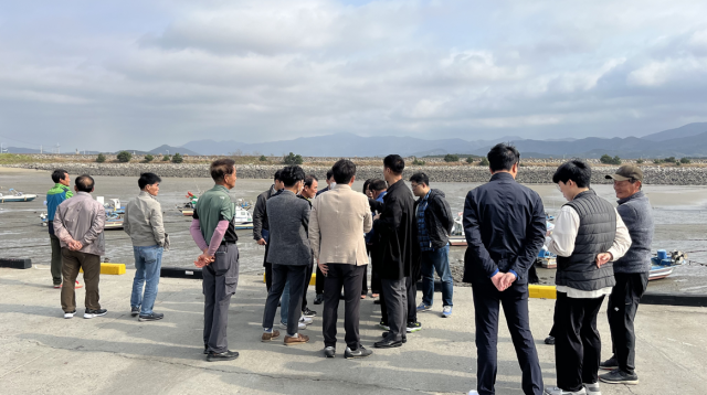 보령시 죽도항 어촌신활력증진사업 기본계획 및 실시설계용역 현장자문. 어촌어항공단 제공