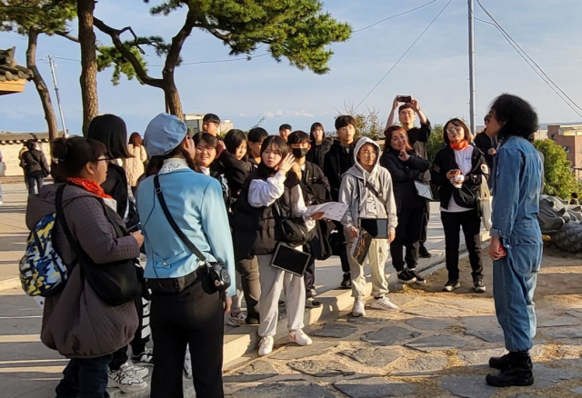 지난 3월에 열린 포항바다버스 시범 운영 행사 모습. 포항문화재단 제공