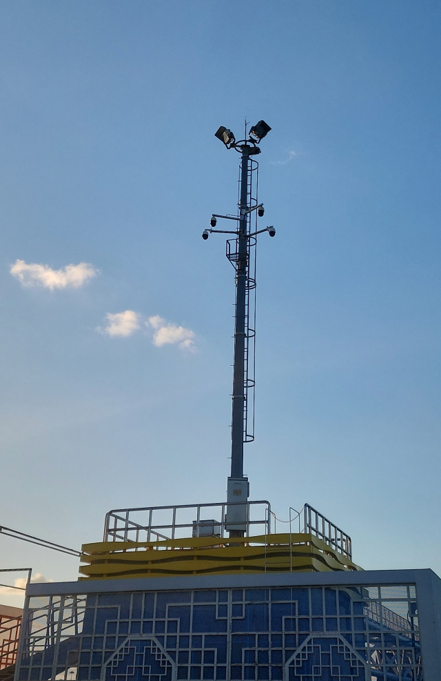 조명타워에 설치된 지능형 CCTV. IPA 제공