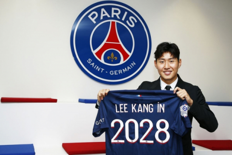 이강인은 지난 7월 9일(한국시간) 프랑스 최고 명문이자 유럽 굴지의 구단인 파리 생제르맹(PSG)에 입단해 한국 축구사에 새로운 프랑스 리거의 탄생을 알렸다. 이강인 SNS 캡처